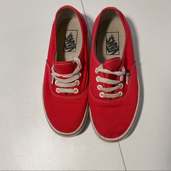 Vans Authentic Red. - Picture 2 of 6